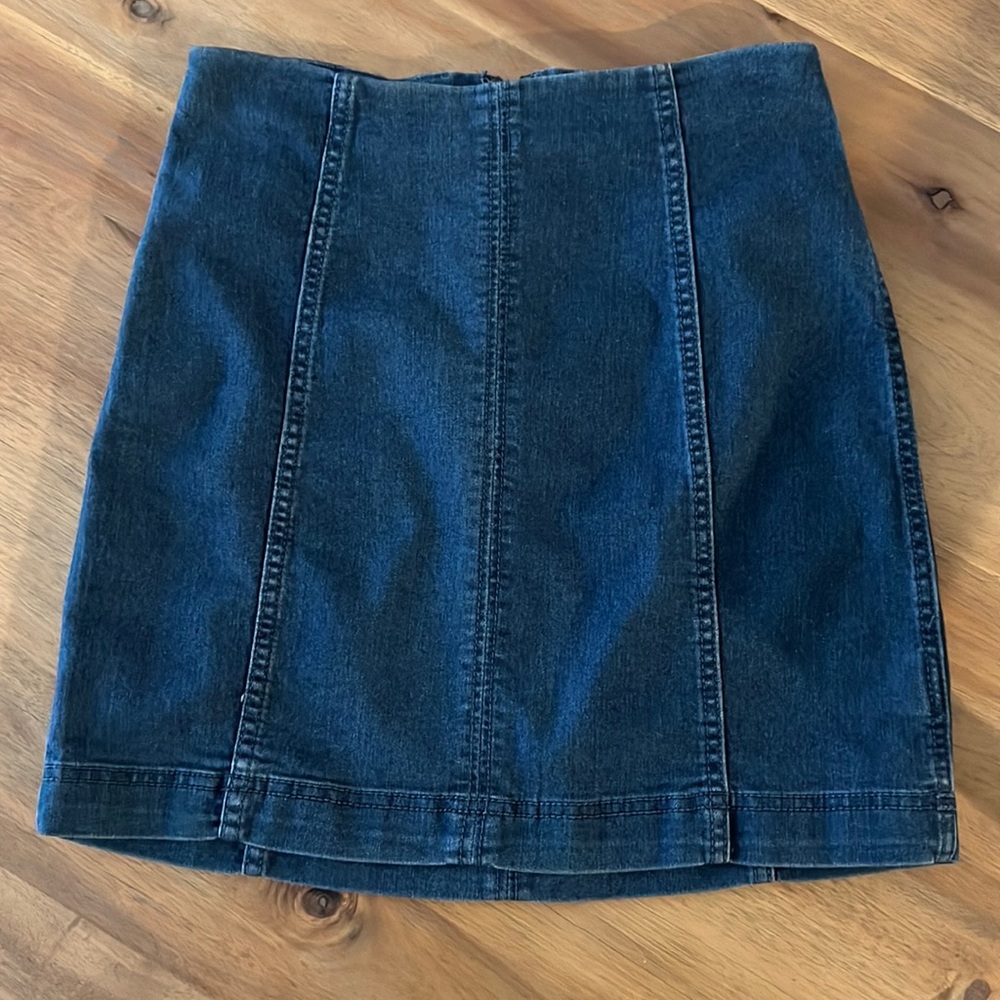 Free People denim skirt. New without tags.